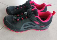 Northwave Damen Fahrrad Schuh Gr 40-42 Schwarz Pink neuwertig Bayern - Karlsfeld Vorschau