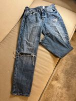 Jeans Hose von h&m W25 mit rissen Baden-Württemberg - Rheinstetten Vorschau