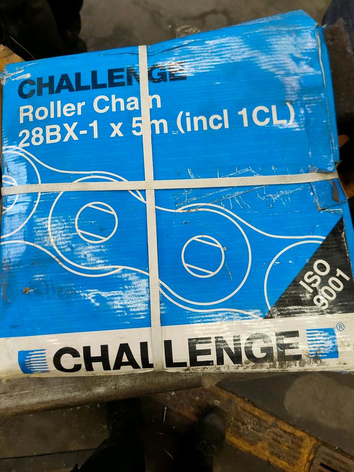 Challenge Roller Chain 28BX-1 5m Antriebskette Kette 2x in Witten