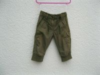 Hose Capri Shorts verstellbarer Bund khaki grün Mädchen 86 Baden-Württemberg - Ravensburg Vorschau