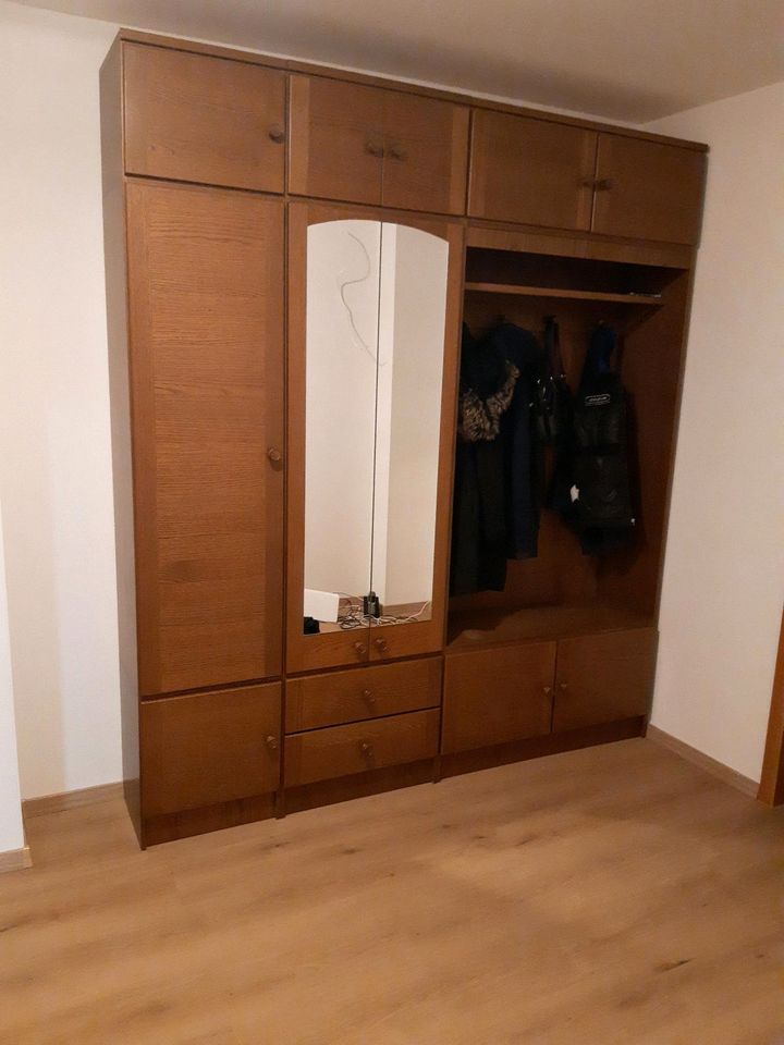 Garderoben Schrank in Bebra