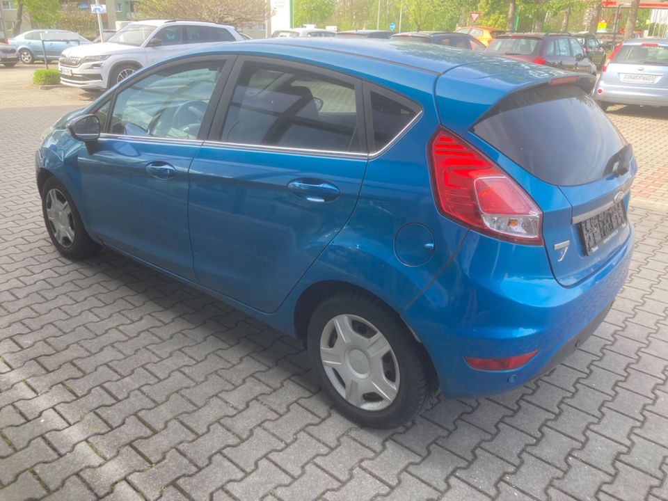 Ford Fiesta Titanium in Altenburg