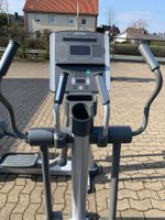 Life Fitness 95XI Crosstrainer Inkl Lieferung Technogym,Precor, Niedersachsen - Stadthagen Vorschau