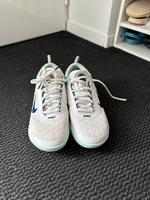 Tennis Schuhe • Nike • 37,5 Nordrhein-Westfalen - Niederzier Vorschau