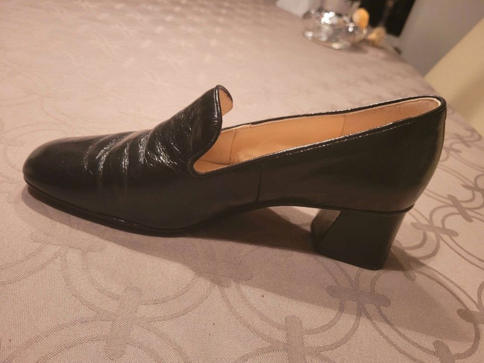 Elegante Pumps der Firma HÖGL (36.5) in Wachtberg