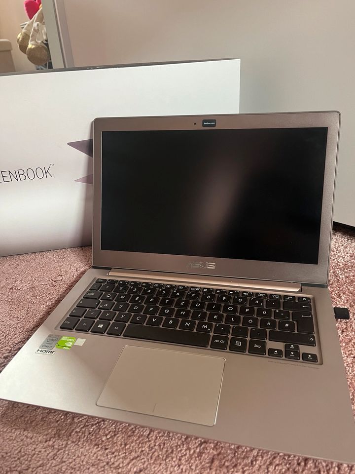 Asus Zenbook UX303L Intel Core i7 8 Gb Ram 2 Gb 13.3 Zoll in Viernheim