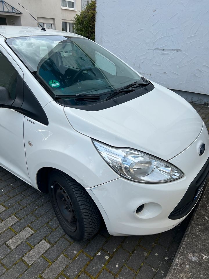 Kleinwagen Ford Ka in Bad Vilbel