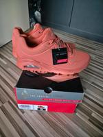 Damen Skechers Uno Gr. 39 Rostbraun / Altrosé Neu Nordrhein-Westfalen - Dorsten Vorschau