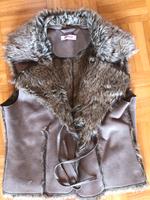 Kuschelige hell braune Jacke Weste v. Orsay Gr. 40 Kunstfell warm Bayern - Strullendorf Vorschau