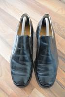 Edle schwarze Halbschuhe / Slipper von Fretz Men, Gr.8 ca.EU 40,5 Bayern - Langenzenn Vorschau