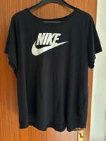 Neuw. Nike T-Shirt schwarz 2XL Osterholz - Tenever Vorschau