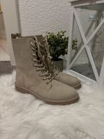 Boots in Creme/Beige Brandenburg - Oranienburg Vorschau