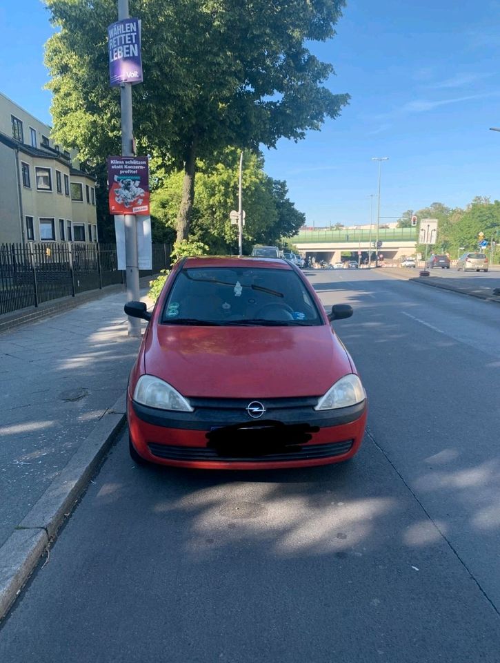 Opel corsa C in Berlin