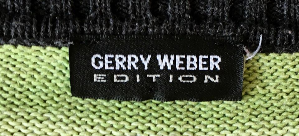 Gerry Weber Edition Pullover gestreift mit V-Ausschnitt Gr. 36 in Neuss