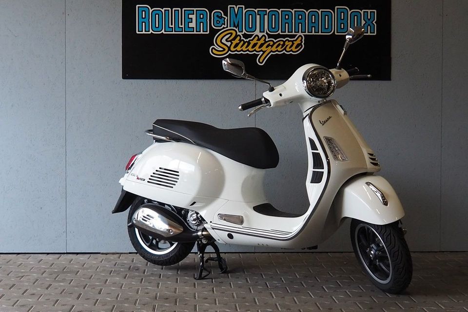 Vespa GTS 300 Super HPE  Modell 2023/24  mit  26PS in Filderstadt