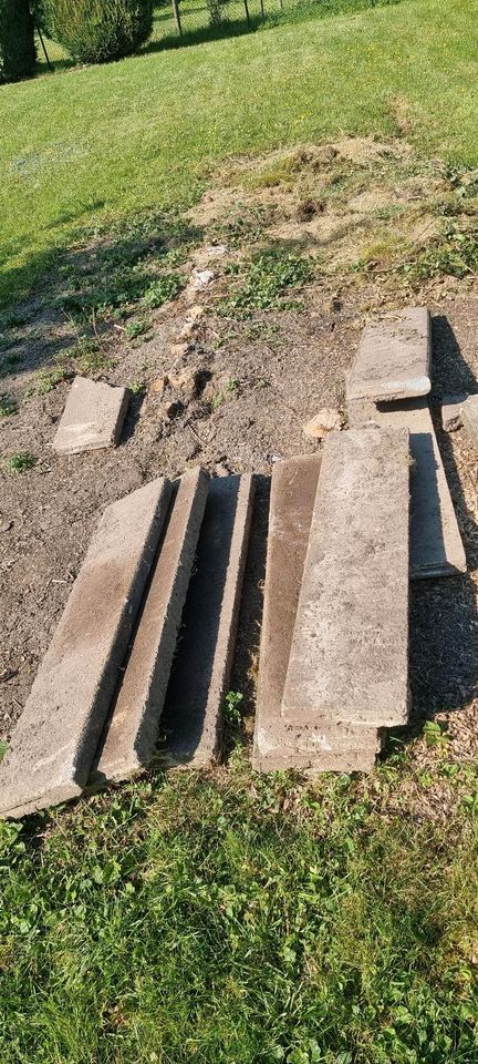 Kanten Steine zu verschenken in Bad Driburg