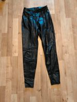 Bershka Kunstleder Leggings, Gr.S Schleswig-Holstein - Jarplund-Weding Vorschau