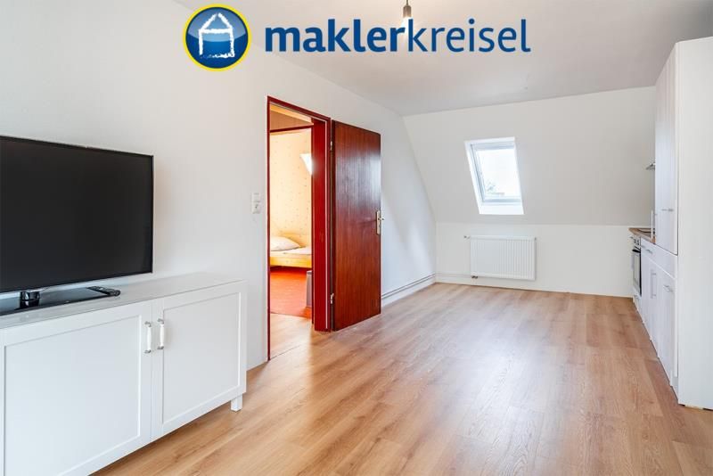 TOP-Preis! Dachgeschoss-Ferienwohnung mit Gartenfläche und in Küstennähe! in Esens