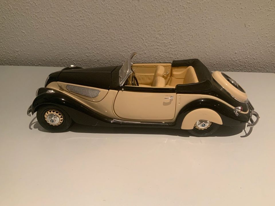 Guiloy BMW Cabrio Modellauto in Rosenheim