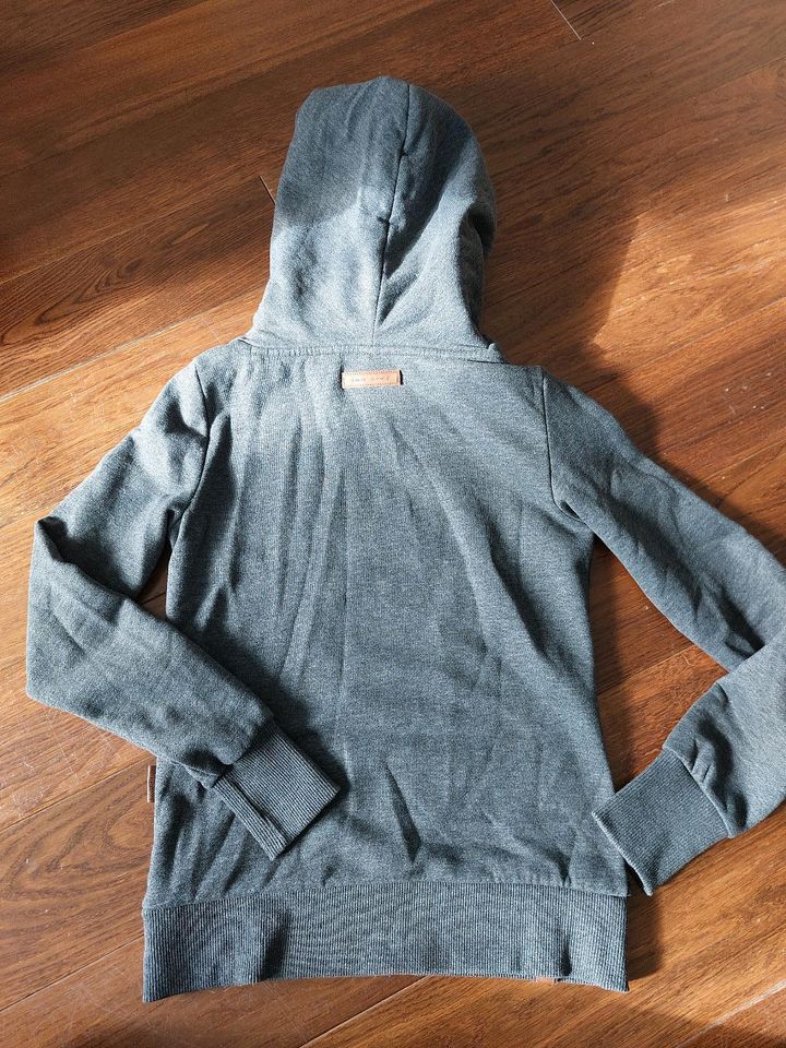 Original Naketano Pullover XS in Dägeling