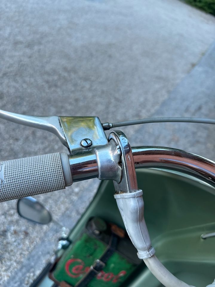 Vespa 125 V31 von 1951 Rohrlenker Faro Basso Lampe Unten in Parkstetten