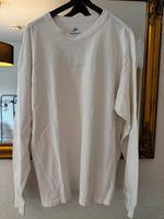 Nike Longsleeve „The Nike Tee“ – Weiß – Größe M Hamburg Barmbek - Hamburg Barmbek-Süd  Vorschau