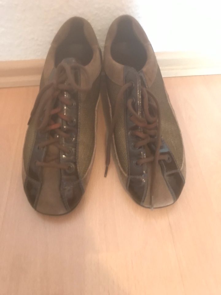 Original Damen Prada Sneaker in 39.gr in Stuttgart