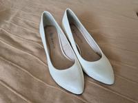 Tamaris Pumps, weiß, Gr. 37 Niedersachsen - Lüneburg Vorschau