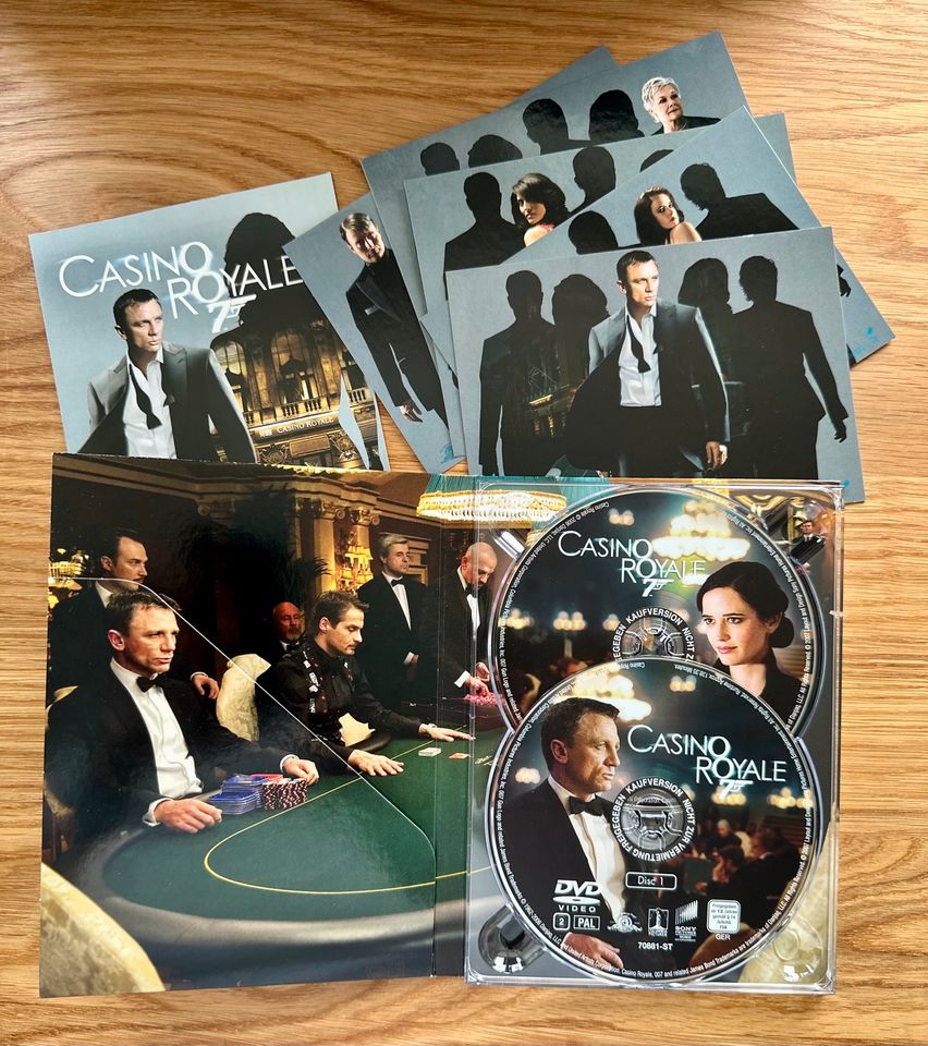 James Bond | DVD Steelbook + Collectors Edition | OOP | Neuwertig in Neuss