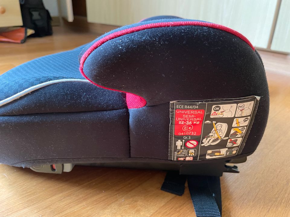 ISO Fix Booster Seat, Kindersitz , Sitzerhöhung in Stuttgart