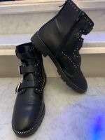 Pull & Bear Boots Stiefelette Gr 39 neuwertig schwarz Kunstleder Innenstadt - Köln Altstadt Vorschau