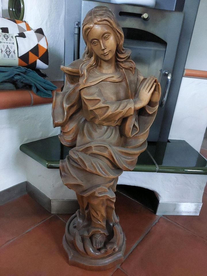 Holz Madonna in Fischen