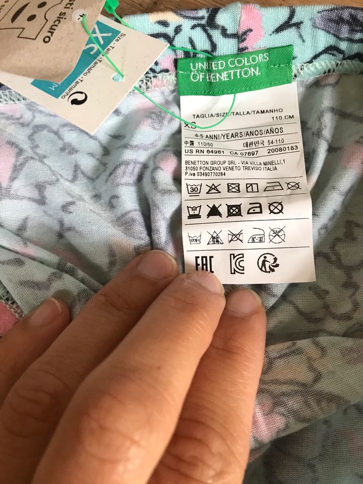 Kinder Mädchen Capri Leggins BENETTON 110 NEU in Landshut