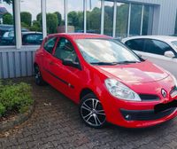 Renault Clio Expression 1,2 16V Frankfurt am Main - Bockenheim Vorschau