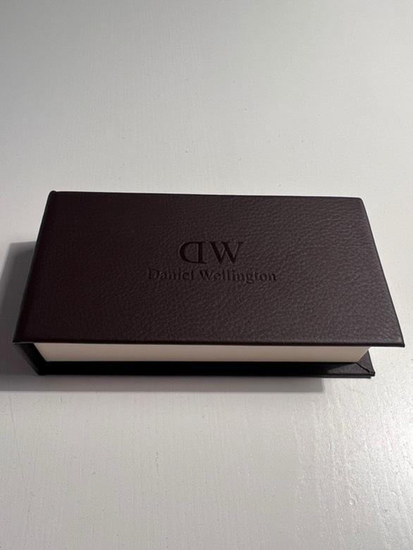 Herrenuhr von Daniel Wellington Classic St Mawes Silver 36mm in Fürth