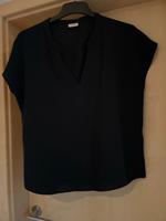 2 x T Shirt.Top. Gr.40.schwarz . Sommer Sachsen - Zwenkau Vorschau