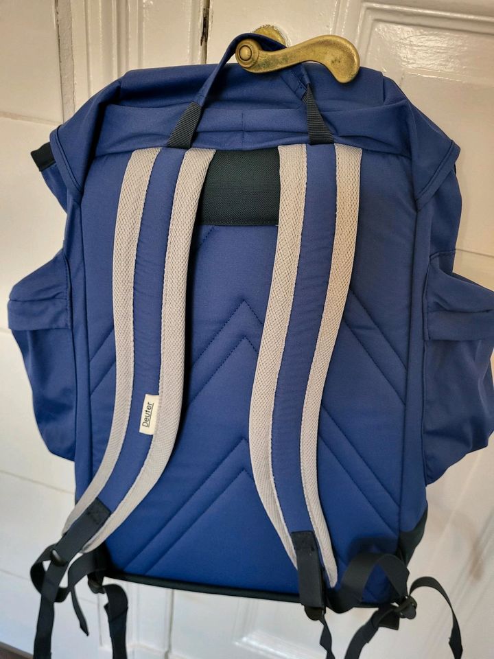 DEUTER Rucksack WENGEN Heritage 28 Liter Neu! NP 120 Euro in Berlin