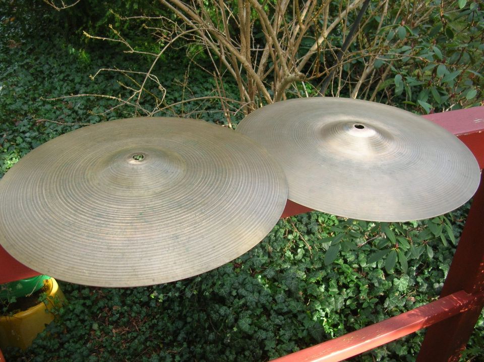 Hihat Zildjian Vintage Genuine in 14 Zoll in Radebeul