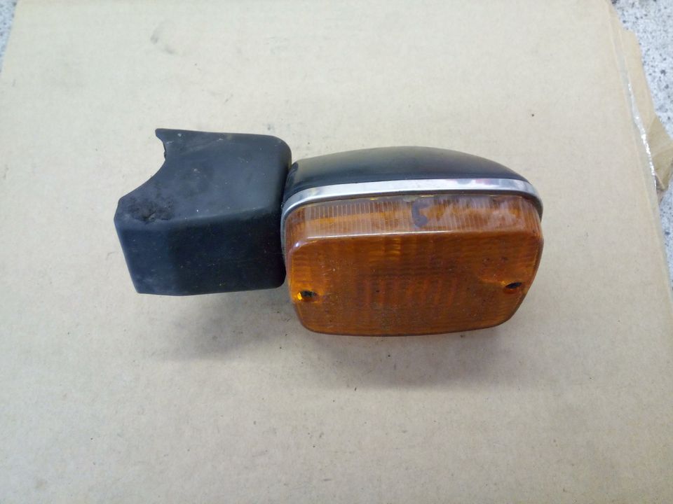 SUZUKI GSX 750/1100 verschiedene original Blinker in Bad Homburg