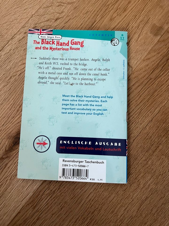 Buch in englischer Sprache „The Black Hand Gang“ in Hannover