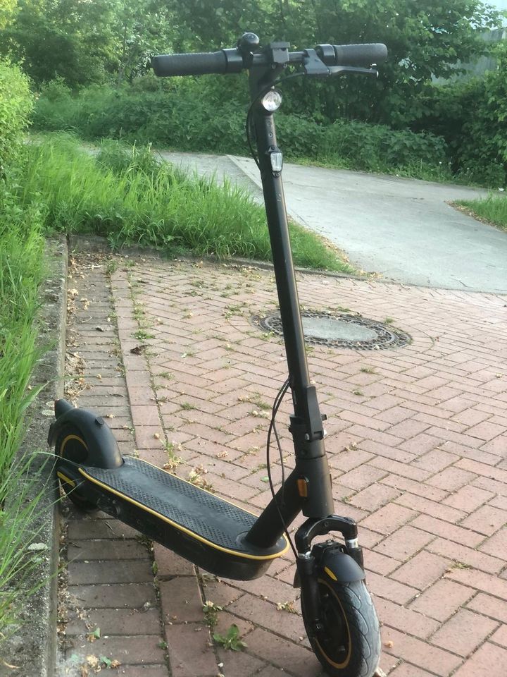 ⚠️⚜️Ninebot g30d Elektroroller/e Roller/Scooter//Tuning⚜️⚜️ in Hannover