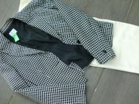 Armani Collezioni Blazer Gr. 40 kariert schwarz weiß und Hose Hamburg - Altona Vorschau