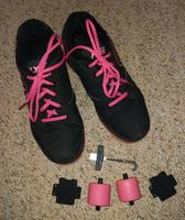 Original Heelys pink schwarz mit Zubehör Rollen 40 Bayern - Sonnefeld Vorschau