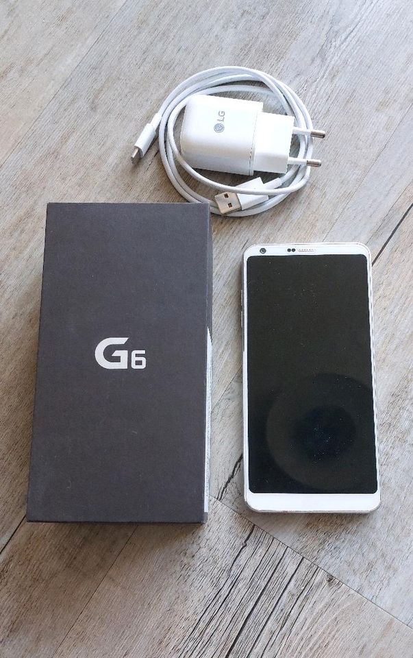 LG G6 white 32GB in Seelze