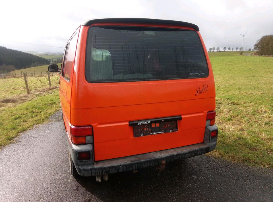 VW T4 2,4l Saugdiesel ehemaliger MV LKW Zulassung, Tausch möglich in Dahlem