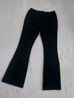 Neuwertige Stoffhose Leggings von ASOS mit Schlag Bayern - Estenfeld Vorschau