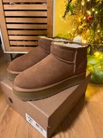 Neue UGGs Damen Stiefeletten Baden-Württemberg - Tübingen Vorschau