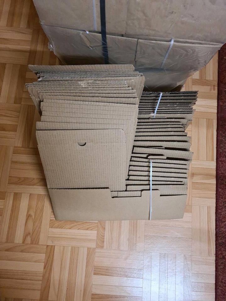 Karton Packung 24×20×10 cm Neu! in Weigenheim
