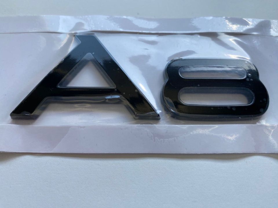 Audi A8 Schriftzug Logo Tuning Heck schwarz Heckklappe black in Alfter