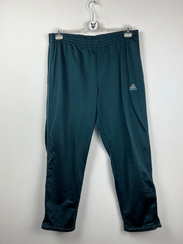 Vintage Adidas Jogginghose - Retro Trainingshose - 90s - Gr. XL in  Niedersachsen - Neuenhaus | eBay Kleinanzeigen ist jetzt Kleinanzeigen